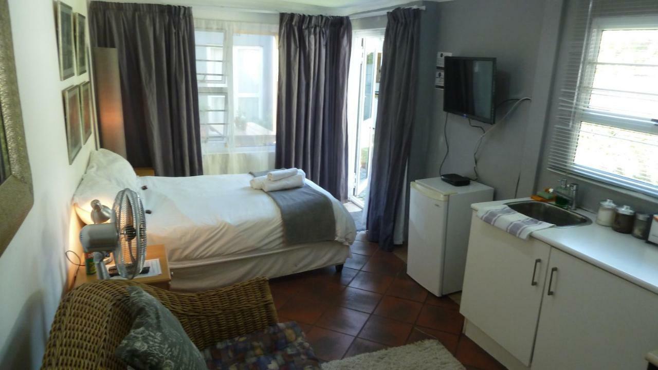 Apartment 20 On Dixton Cape Town