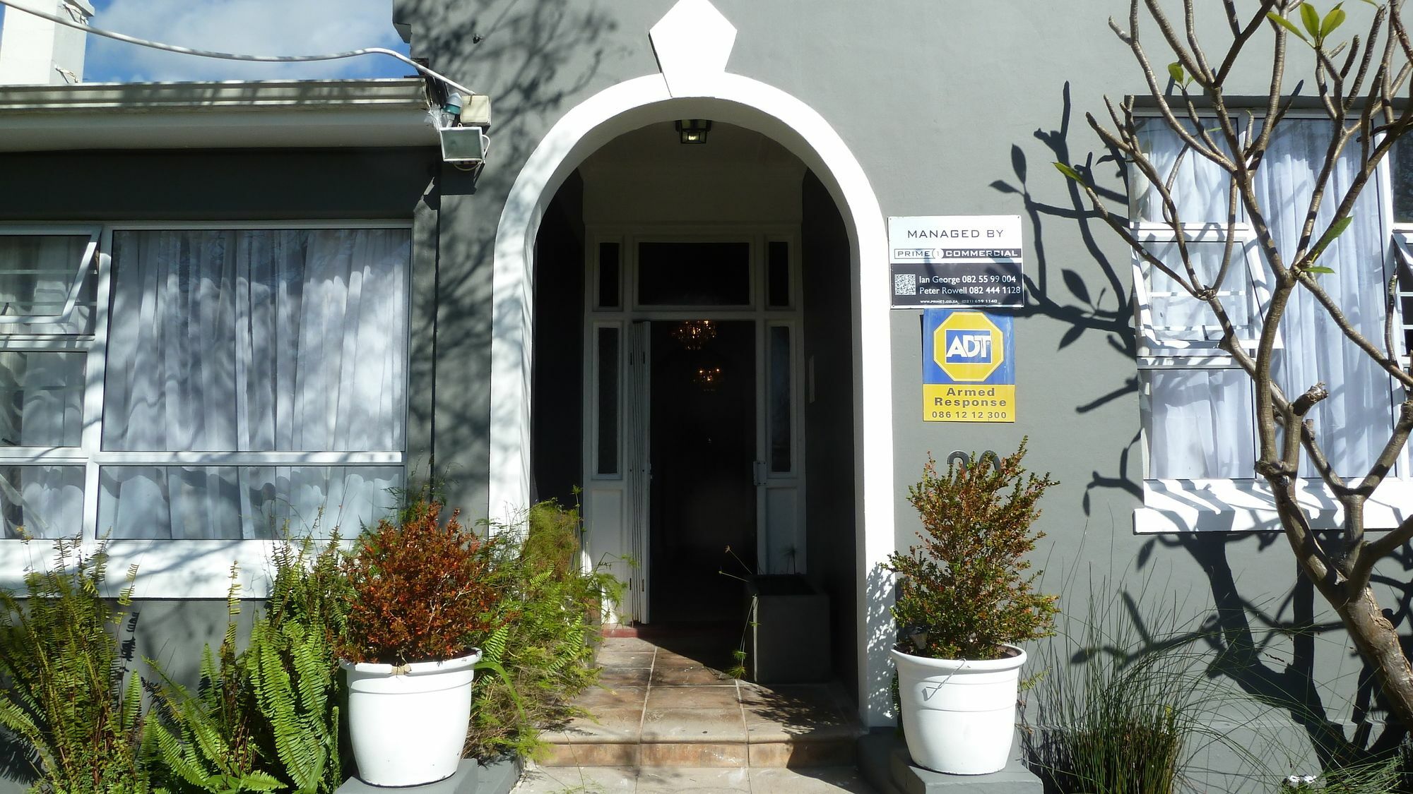 Apartment 20 On Dixton